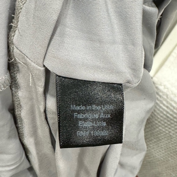 Dress the population gray iridescent-backless mini dress S - Picture 5 of 8